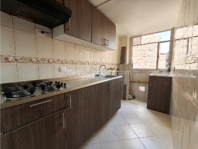 Apartamento en venta en Tibabuyes, Bogotá · foto 4 de 13