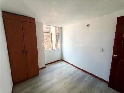 Apartamento en venta en Tibabuyes, Bogotá · foto 7 de 13