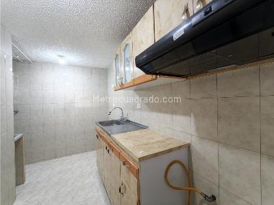 Apartamento de 3 alcobas en venta en Tierra Buena, Bogotá, 55 m² · foto 4 de 11