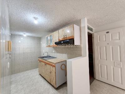 Apartamento de 3 alcobas en venta en Tierra Buena, Bogotá, 55 m² · foto 5 de 11