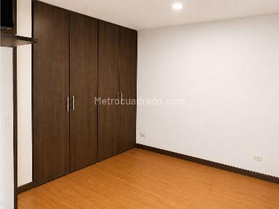 Apartamento de 3 alcobas en venta en Suba Pinar, Bogotá, 56 m² · foto 4 de 13