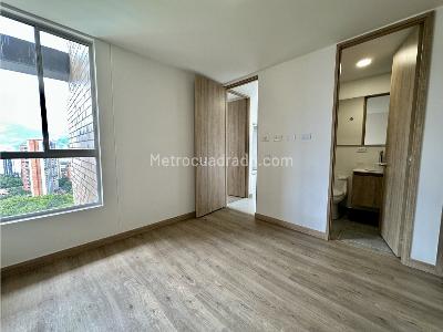 Apartamento de 2 alcobas en venta en Itagui Ditaires, Itagüí, 62 m² · foto 6 de 20