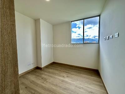 Apartamento de 2 alcobas en venta en Itagui Ditaires, Itagüí, 62 m² · foto 8 de 20