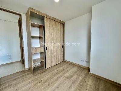 Apartamento de 2 alcobas en venta en Itagui Ditaires, Itagüí, 62 m² · foto 9 de 20