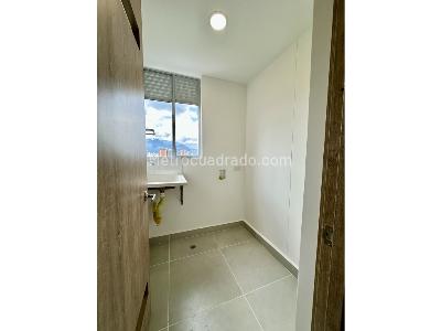 Apartamento de 2 alcobas en venta en Itagui Ditaires, Itagüí, 62 m² · foto 18 de 20
