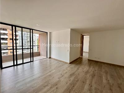 Apartamento de 2 alcobas en venta en El Carmelo, Sabaneta, 70 m² · foto 10 de 20
