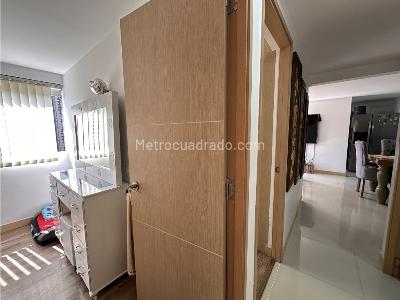 Apartamento de 3 alcobas en venta en Cañaveralejo, Sabaneta, 72 m² · foto 13 de 20