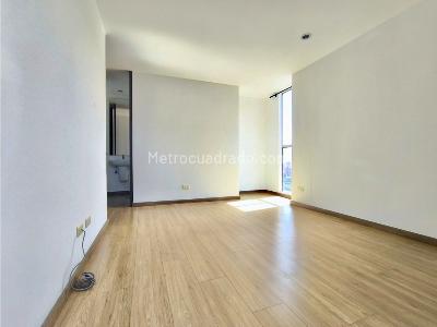 Apartamento de 3 alcobas en venta en Cabañas, Bello, 91 m² · foto 4 de 20