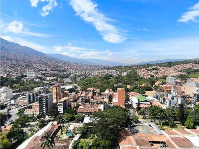 Apartamento de 3 alcobas en venta en Cabañas, Bello, 91 m² · foto 9 de 20