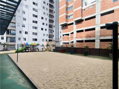 Apartamento de 3 alcobas en venta en Cabañas, Bello, 91 m² · foto 13 de 20