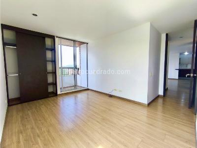 Apartamento de 3 alcobas en venta en Cabañas, Bello, 91 m² · foto 14 de 20