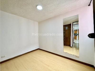 Apartamento en venta en San Antonio De Prado, Medellín · foto 10 de 18