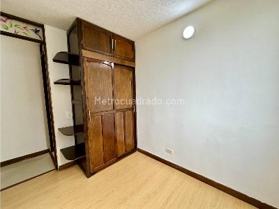 Apartamento en venta en San Antonio De Prado, Medellín · foto 12 de 18