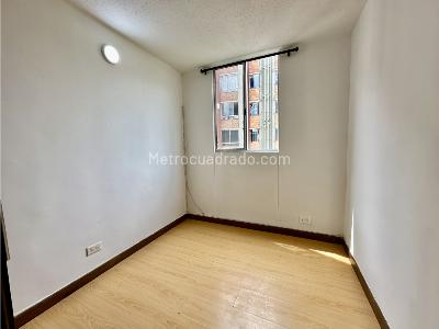 Apartamento en venta en San Antonio De Prado, Medellín · foto 14 de 18