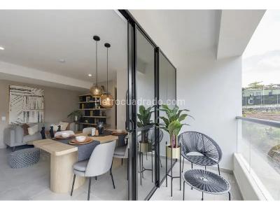 Apartamento de 3 alcobas en venta en Chimeneas, Itagüí, 63 m² · foto 11 de 19
