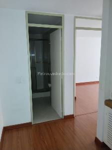 Apartamento de 2 alcobas en venta en Alhambra, Bogotá, 54 m² · foto 4 de 20