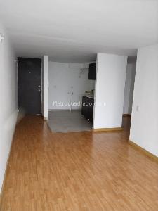 Apartamento de 3 alcobas en venta en Aures Corinto, Bogotá, 66 m² · foto 17 de 20