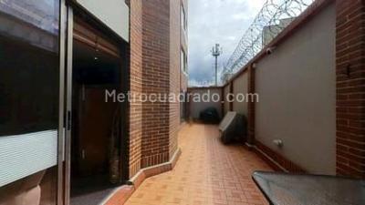 Apartamento en venta en Puente Largo, Bogotá · foto 8 de 20