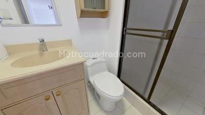 Apartamento de 3 alcobas en venta en Plaza Baviera Iv, Bogotá, 56 m² · foto 10 de 20