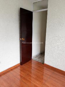 Apartamento de 3 alcobas en venta en Aures Costa Azul, Bogotá, 56 m² · foto 15 de 18