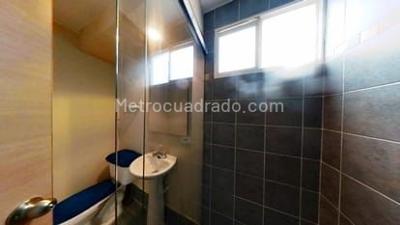 Apartamento de 3 alcobas en venta en Altamonte, Bogotá, 68 m² · foto 8 de 20