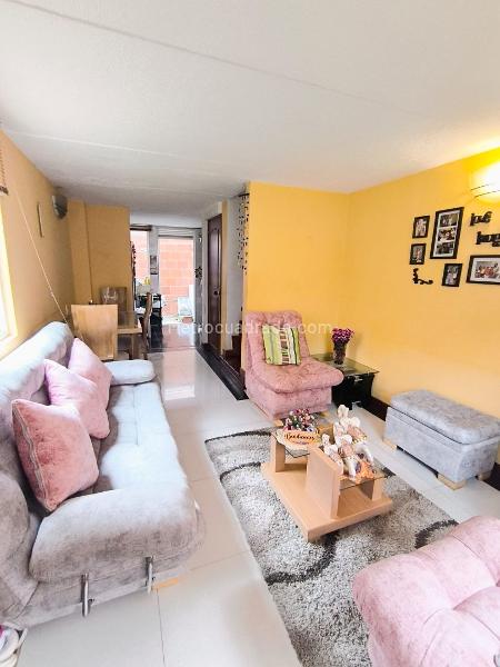 Casa – Bogotá, Bilbao, Localidad Suba - Más