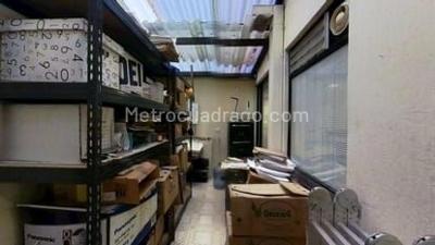 Apartamento de 2 alcobas en venta en Chico El Lago, Bogotá, 95 m² · foto 8 de 20