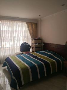 Casa de 4 alcobas en venta en Lombarda, Bogotá, 131 m² · foto 2 de 20