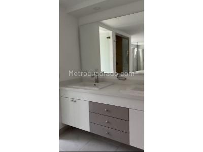 Apartamento de 5 alcobas en venta en La Carolina, Bogotá, 620 m² · foto 17 de 20
