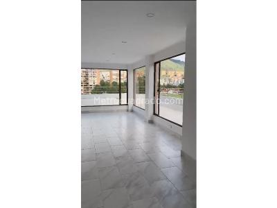 Apartamento de 5 alcobas en venta en La Carolina, Bogotá, 620 m² · foto 2 de 20