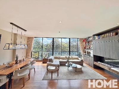 Apartamento de 3 alcobas en venta en Parque Del Virrey, Bogotá, 189 m² · foto 2 de 19