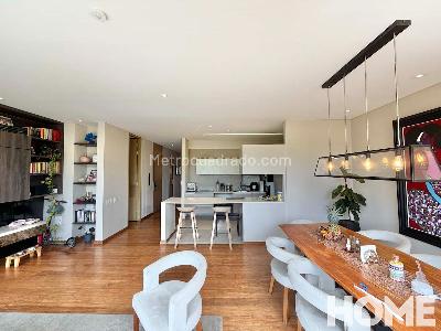 Apartamento de 3 alcobas en venta en Parque Del Virrey, Bogotá, 189 m² · foto 4 de 19