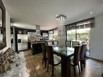 Casa de 5 alcobas en venta en Club House, Chía, 190 m² · foto 5 de 18