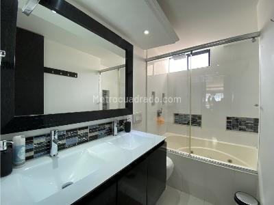 Casa de 5 alcobas en venta en Club House, Chía, 190 m² · foto 14 de 18