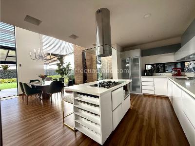 Casa en venta en Milla De Oro, Cajicá · foto 3 de 18