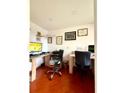 Casa en venta en Avenida Pradilla, Chía · foto 3 de 16