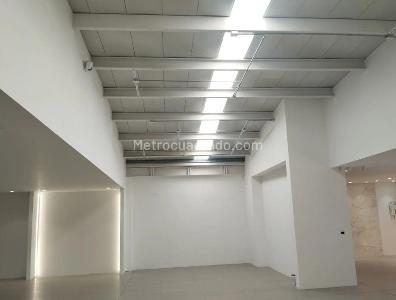 Local Comercial en Arriendo, CHICO NAVARRA, Bogotá D.C.