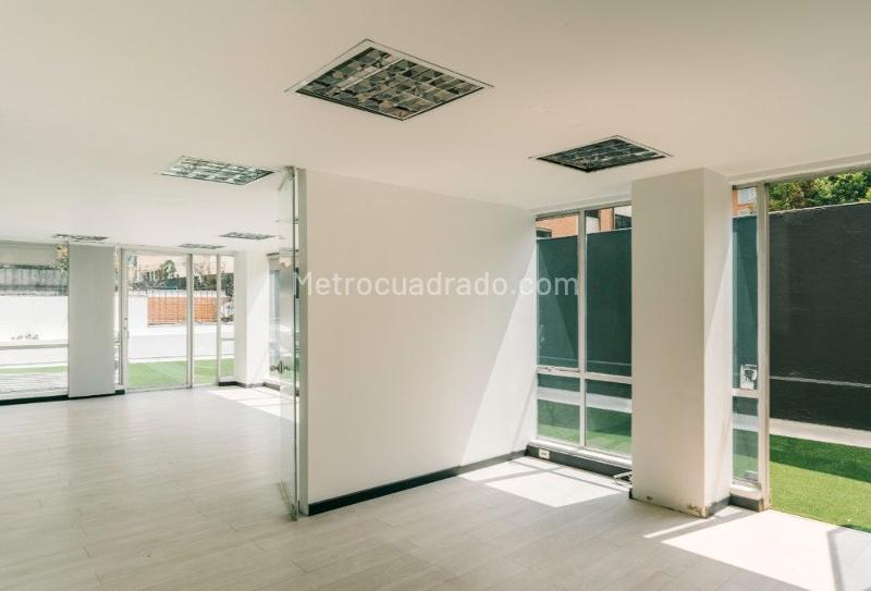 Oficina en Arriendo, CHICO NORTE III, Bogotá D.C. - Mehr