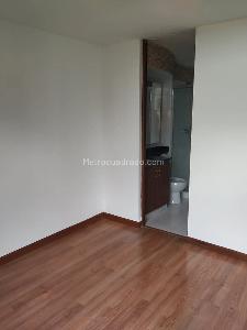 Apartamento de 2 alcobas en venta en Fontibon Ciudad Alsacia, Bogotá, 60 m² · foto 16 de 20