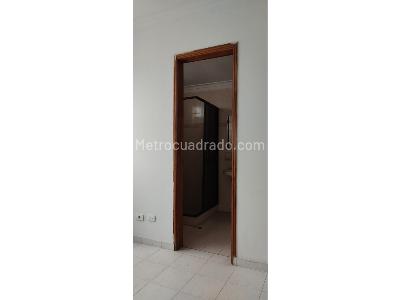 Casa de 5 alcobas en arriendo en Villavicencio, Villavicencio, 450 m² · foto 5 de 13