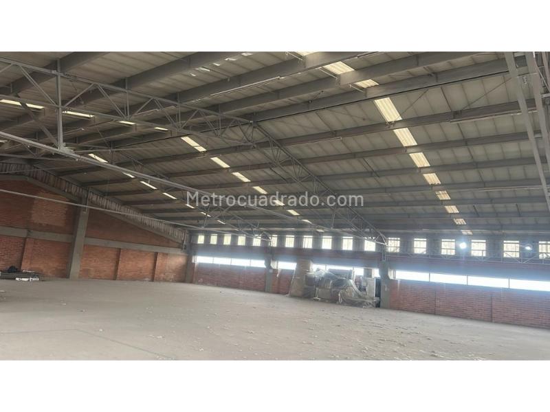 Bodega en Arriendo, Montevideo, Bogotá D.C. - Vista 2