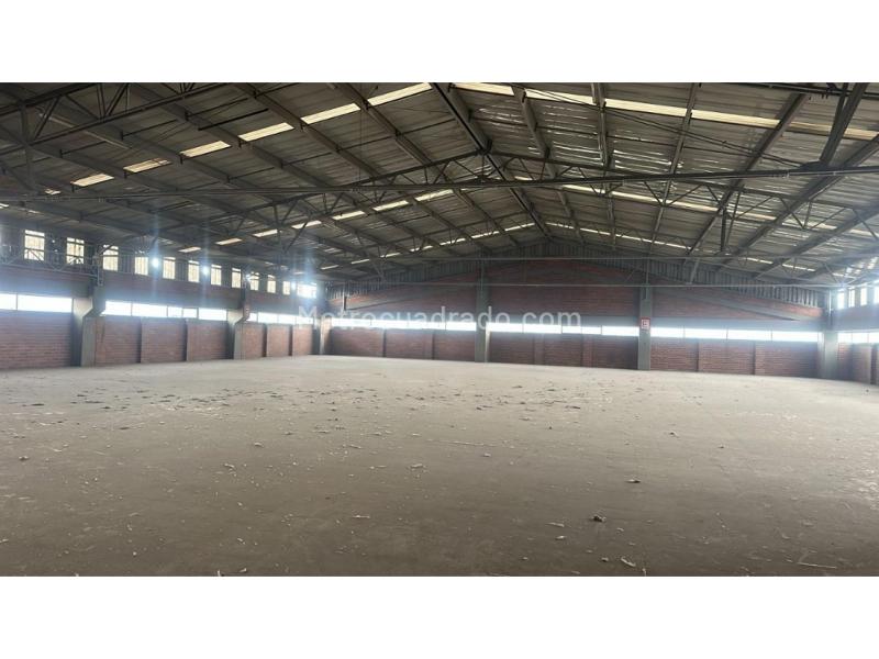 Bodega en Arriendo, Montevideo, Bogotá D.C. - Vista 3