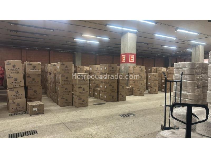 Bodega en Arriendo, Montevideo, Bogotá D.C. - Vista 5