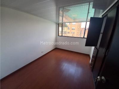 Apartamento de 3 alcobas en venta en Cedritos, Bogotá, 185 m² · foto 11 de 16