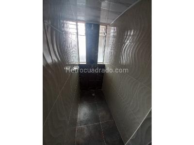 Apartamento de 3 alcobas en venta en Cedritos, Bogotá, 185 m² · foto 12 de 16