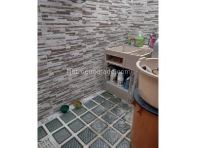 Casa de 3 alcobas en venta en Compartir, Soacha, 72 m² · foto 4 de 9