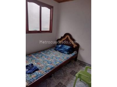 Casa de 3 alcobas en venta en Compartir, Soacha, 72 m² · foto 8 de 9