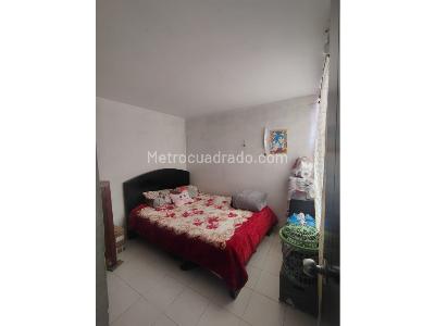 Apartamento de 2 alcobas en venta en Terreros, Soacha, 43 m² · foto 8 de 18