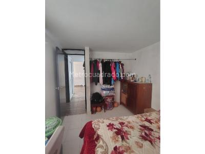 Apartamento de 2 alcobas en venta en Terreros, Soacha, 43 m² · foto 9 de 18