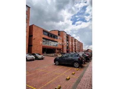 Apartamento de 2 alcobas en venta en Terreros, Soacha, 43 m² · foto 15 de 18